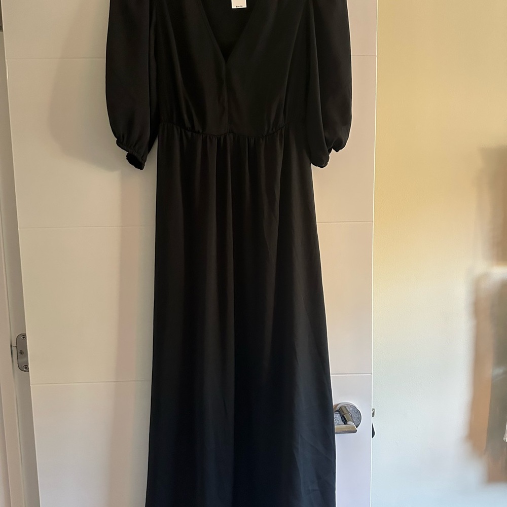 NWT GAP Black Long Sleeve Dress